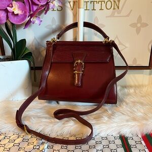 #036 VALENTINO GARAVANI top handle Elegant Burgundy Handbag with strap25X20X9 cm